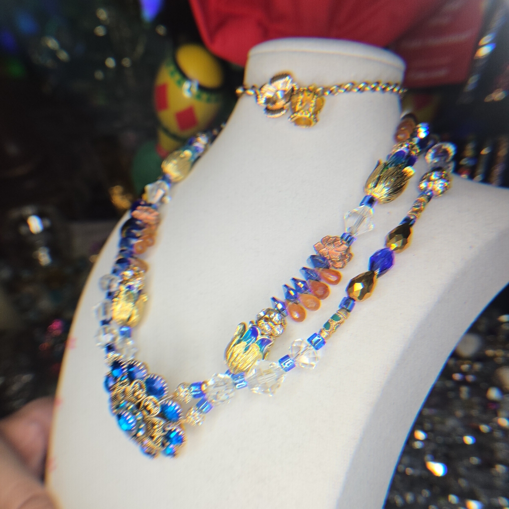 Artisan Statement Asian STYLE STONE & Crystal Necklace - Picture 6 of 13